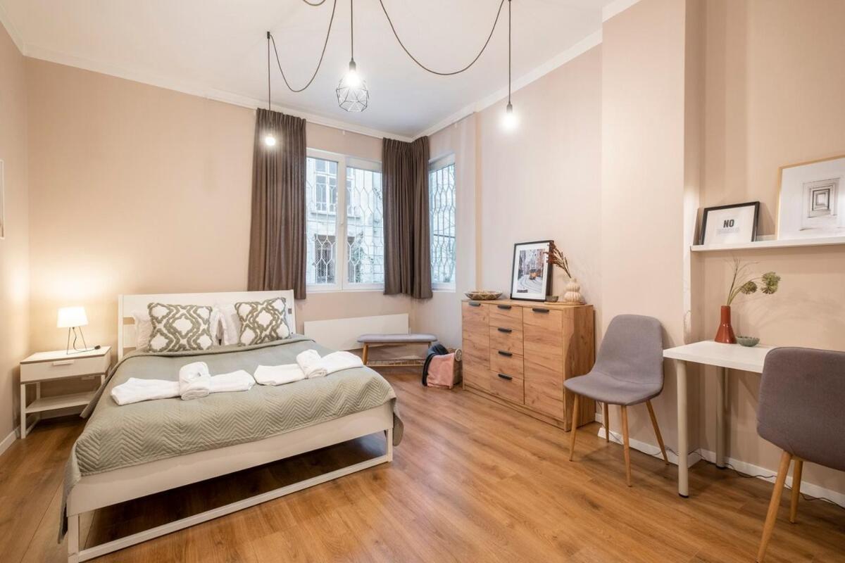 Top Centre 1 Bedroom Apt Next To Vitosha Blvd. 索菲亞 外观 照片
